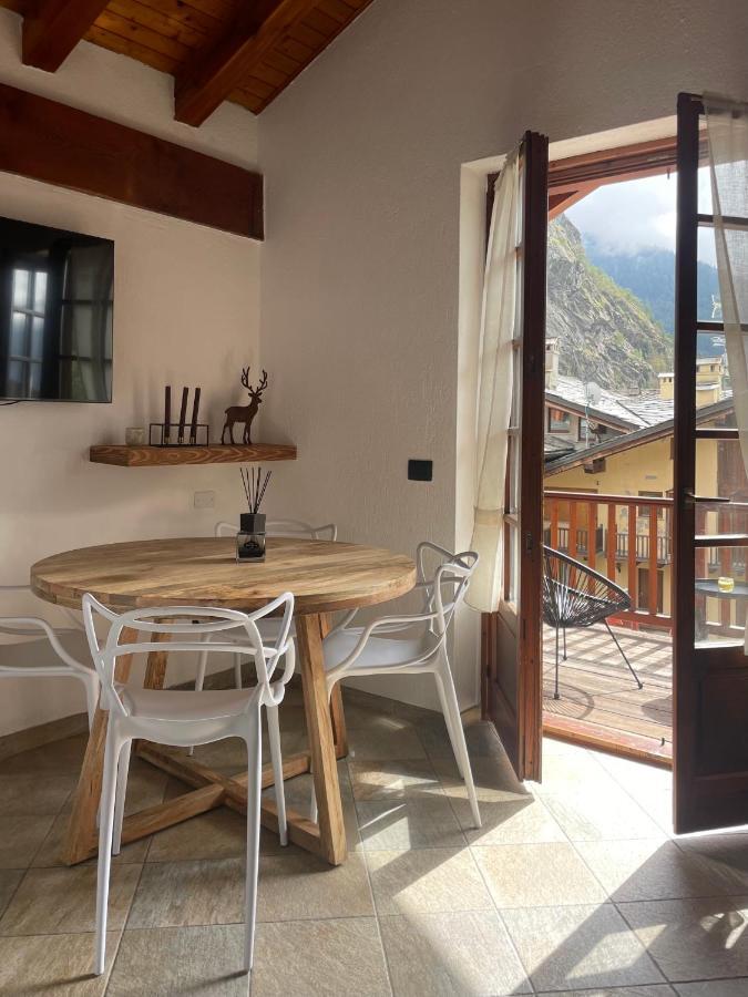 Chalet Mont Blanc De Κουρμαγιέρ Εξωτερικό φωτογραφία