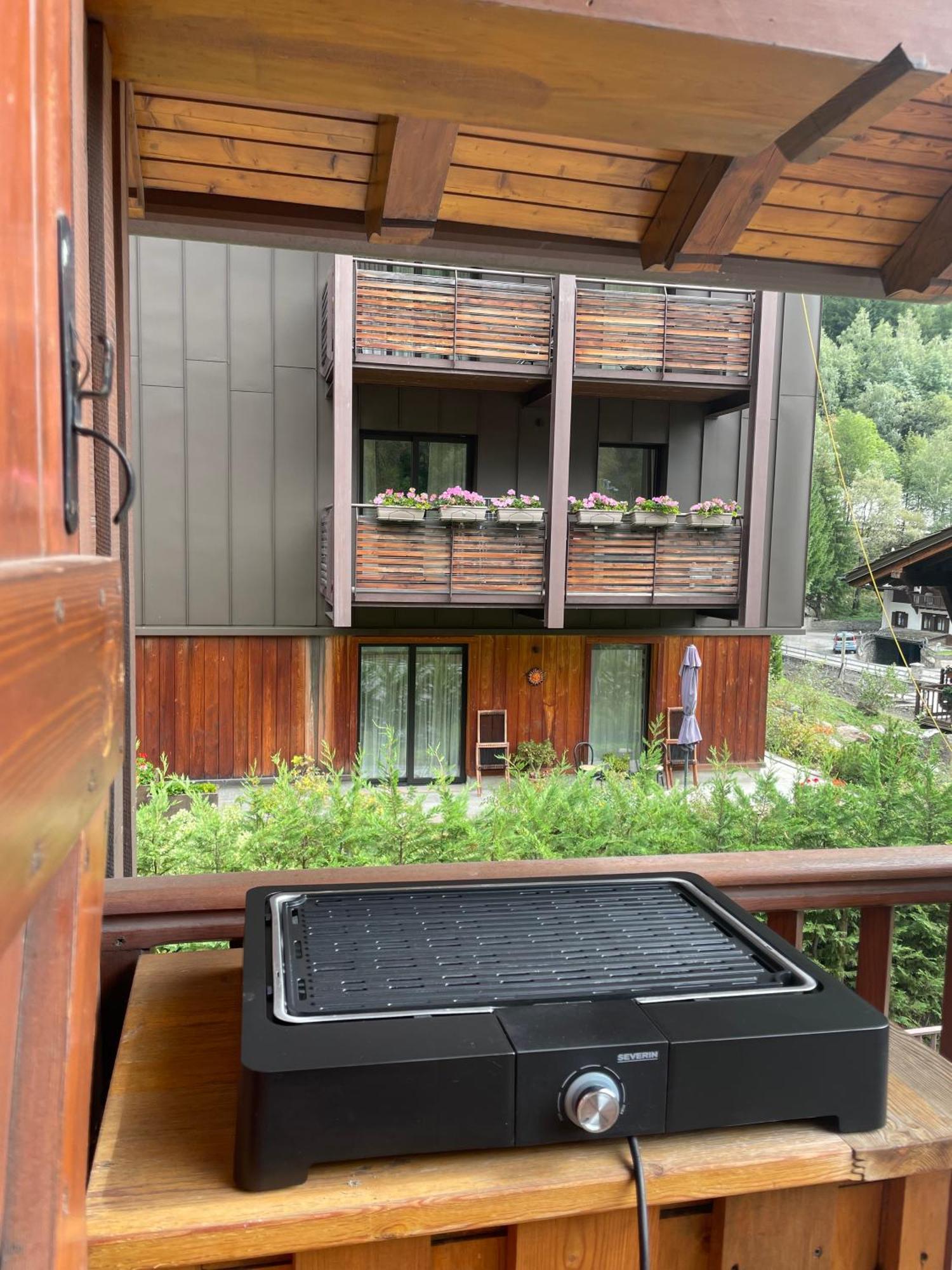 Chalet Mont Blanc De Κουρμαγιέρ Εξωτερικό φωτογραφία