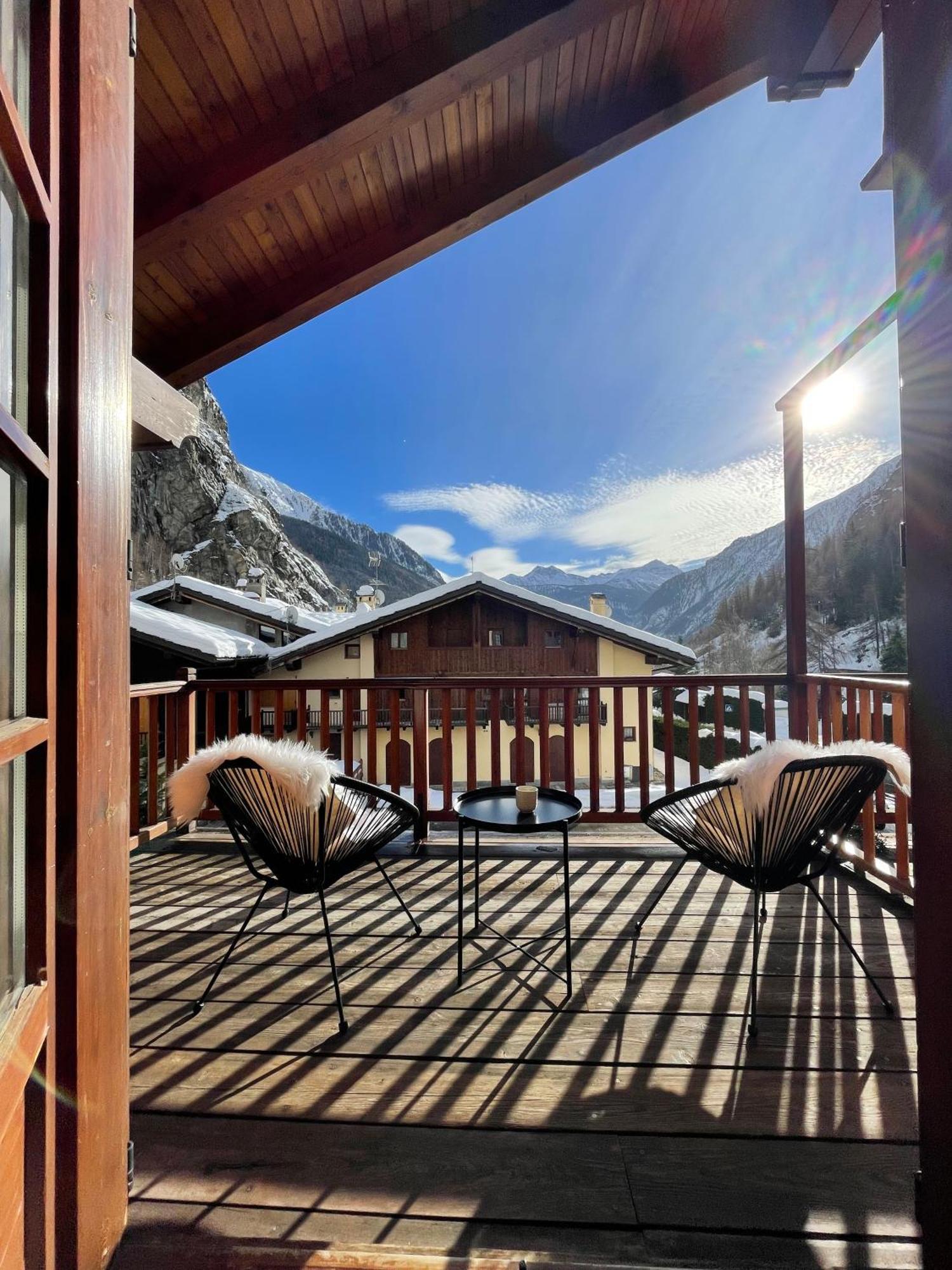 Chalet Mont Blanc De Κουρμαγιέρ Εξωτερικό φωτογραφία